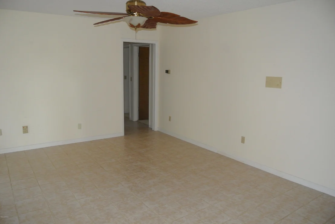 Photo of 400 Rio Lane