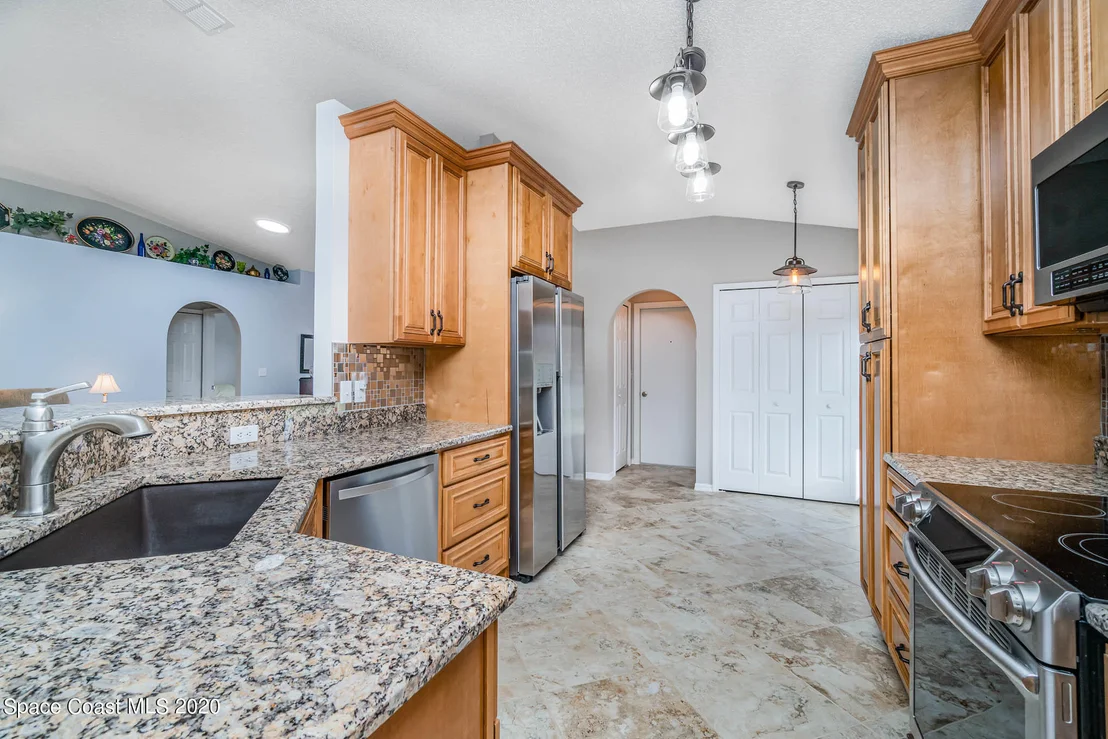 Photo of 2227 Spring Creek Circle NE