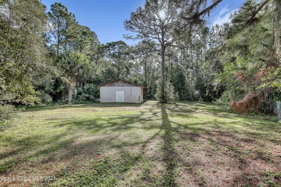 Photo of 2502 Meadow Lane