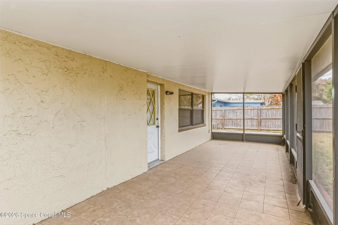Photo of 545 Westminster Avenue