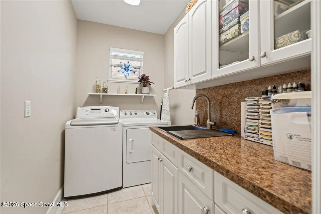 Photo of 1050 Starling Way