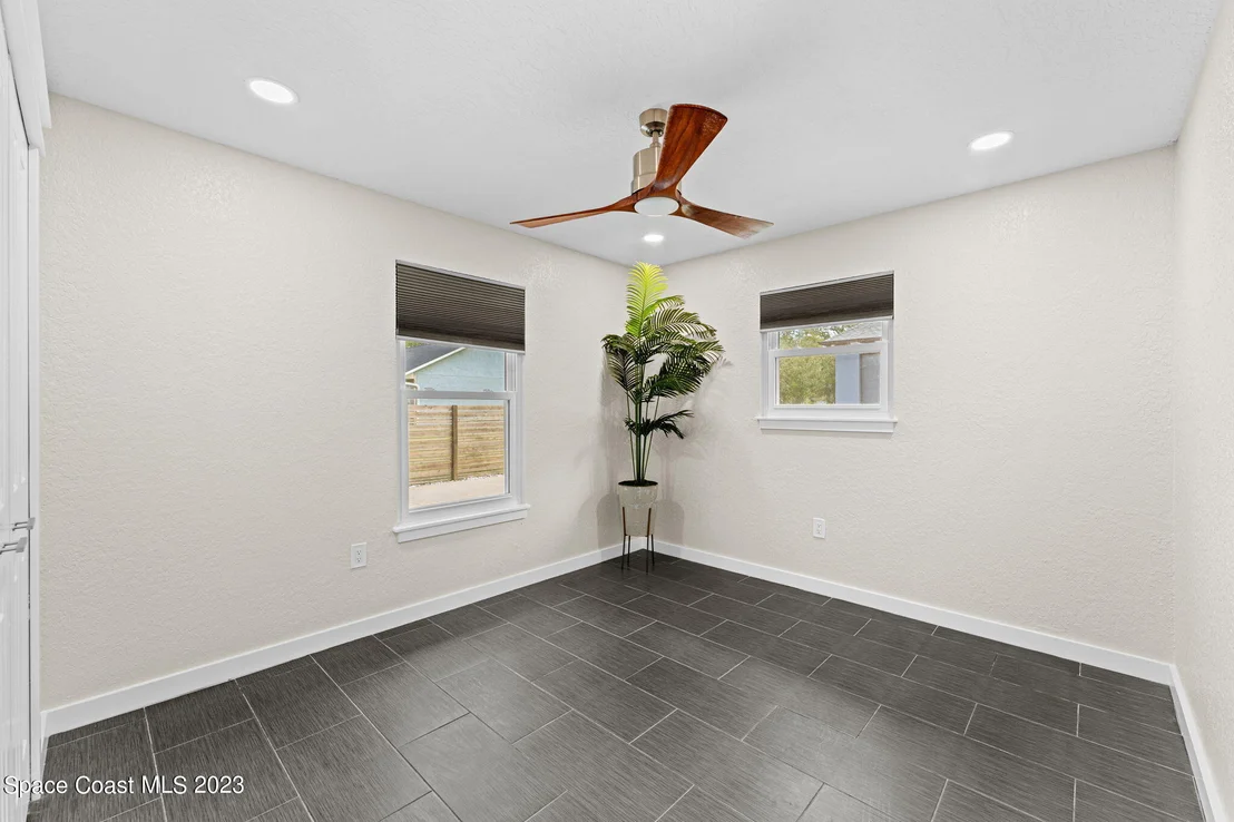 Photo of 2265 Keystone Avenue