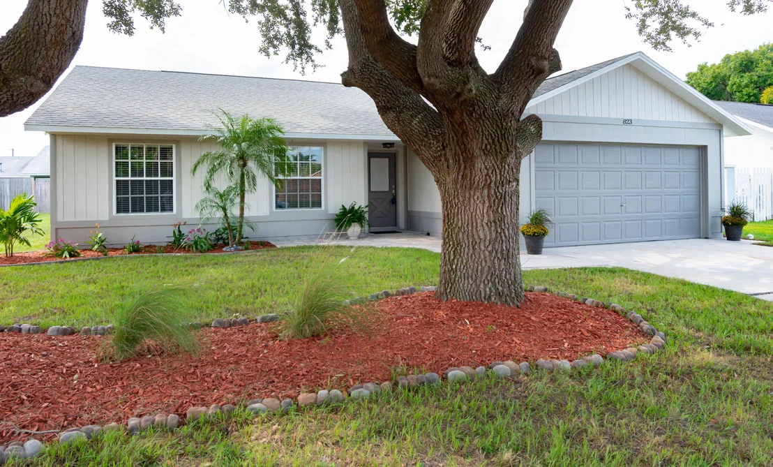 Photo of 823 Emerald Way