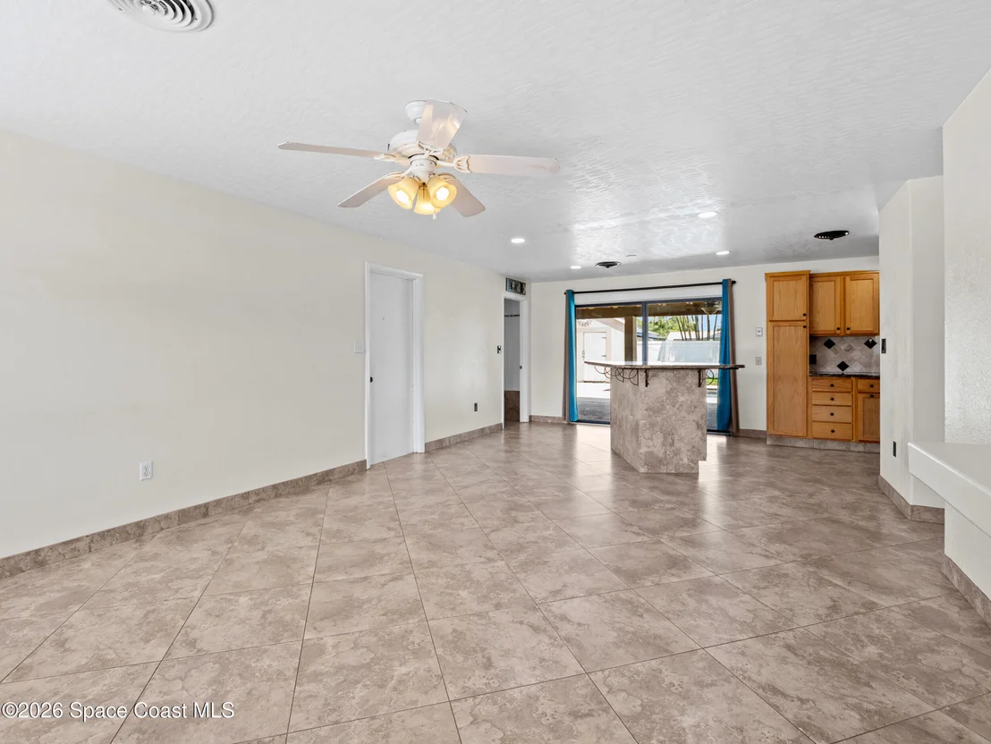 Photo of 406 Amherst Avenue
