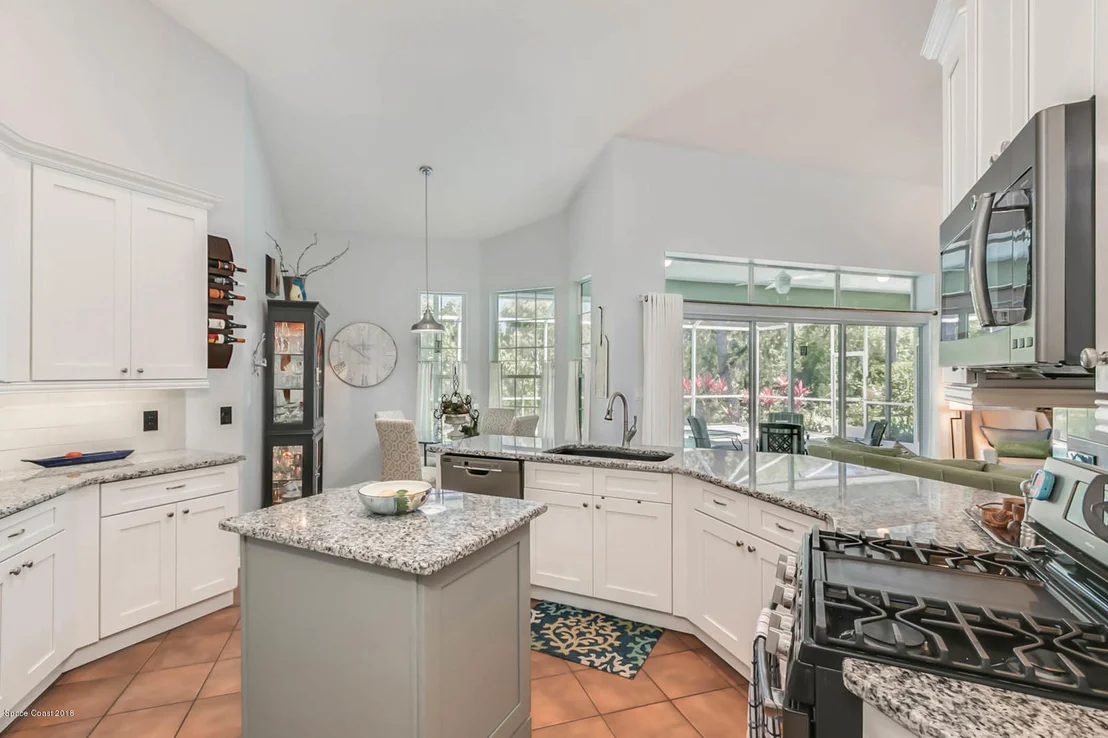 Photo of 1045 Fieldstone Drive