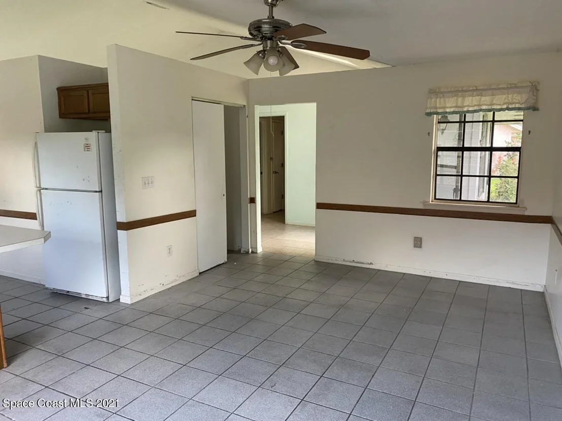 Photo of 2339 Fallon Boulevard NE