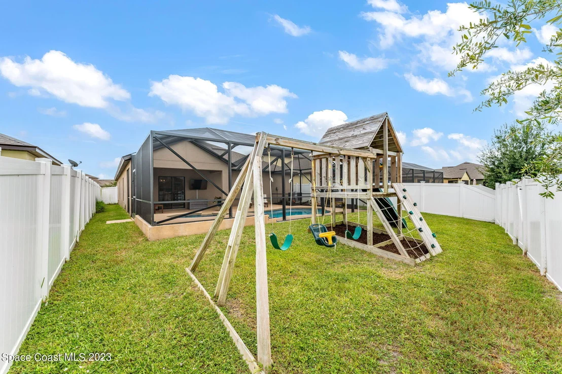 Photo of 912 Peta Way