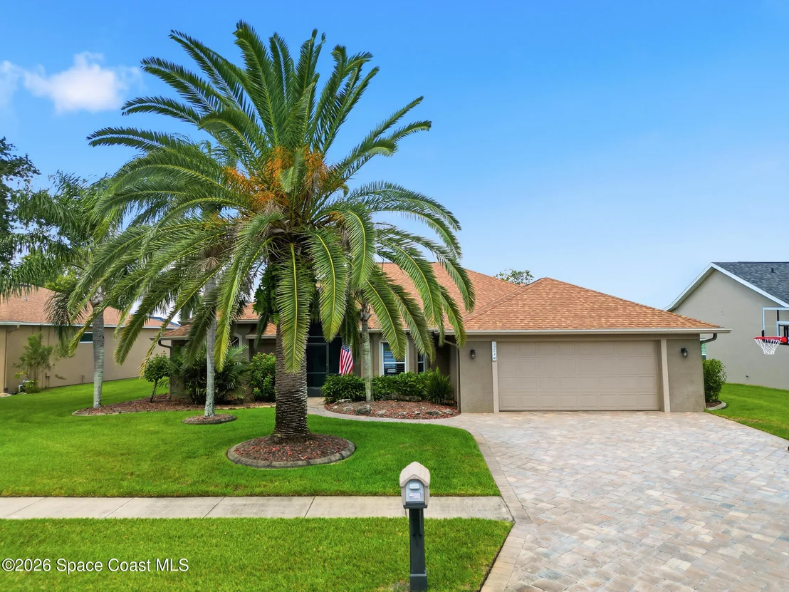 Photo of 1273 Old Millpond Road