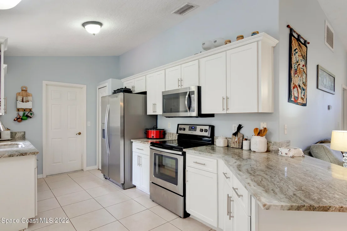 Photo of 381 Biscayne Lane