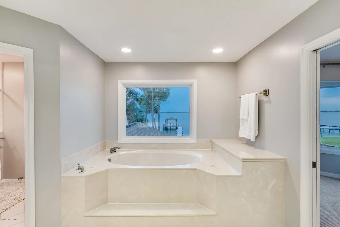 Photo of 300 Riverside Drive