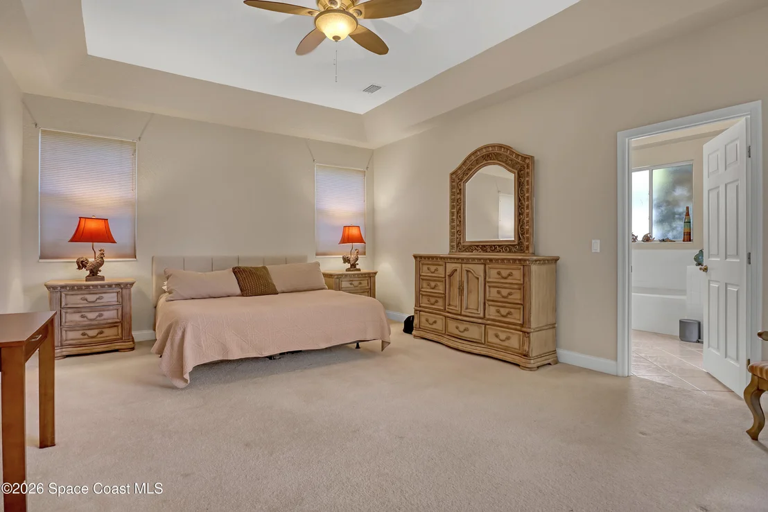 Photo of 2410 Golf Vista Boulevard