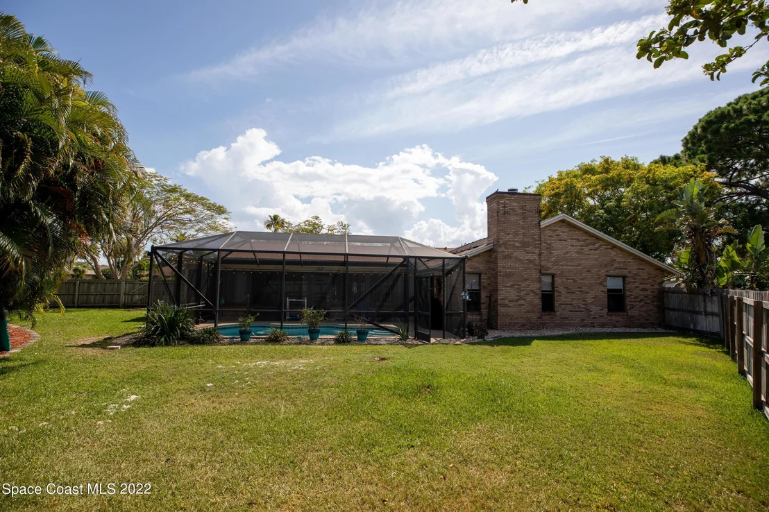 Photo of 525 Sawgrass Circle