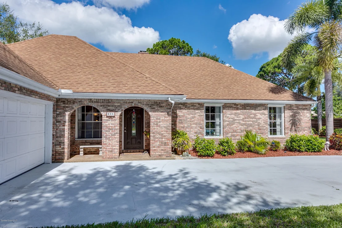 Photo of 625 Manor Place