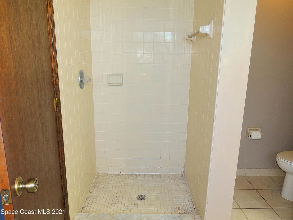 Photo of 6105 Wilderness Avenue