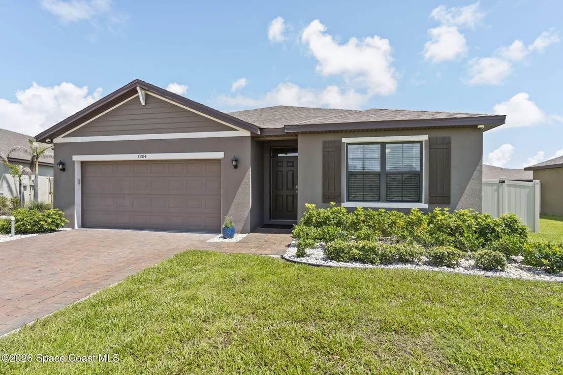 Photo of 7284 Topaz Drive