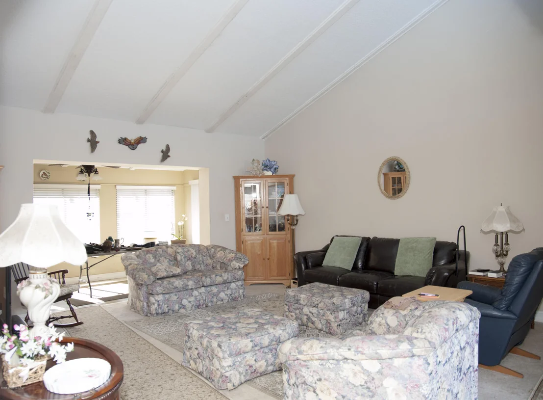 Photo of 300 Bayhead Drive