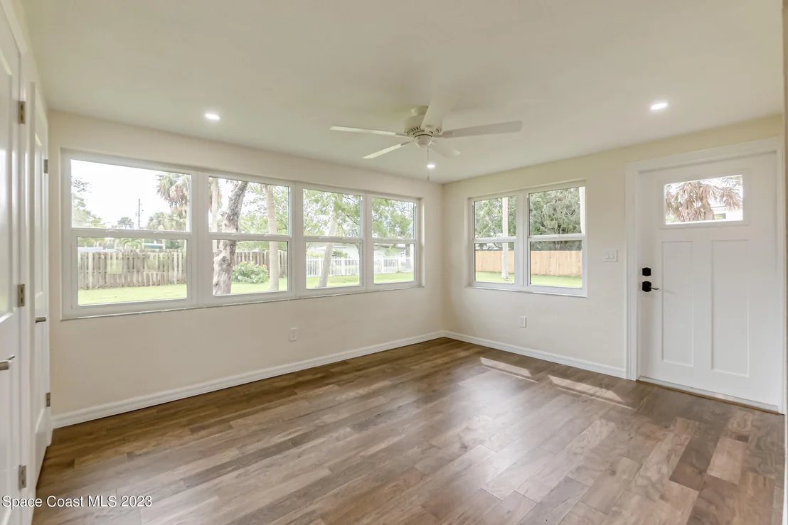 Photo of 1705 Academy Drive