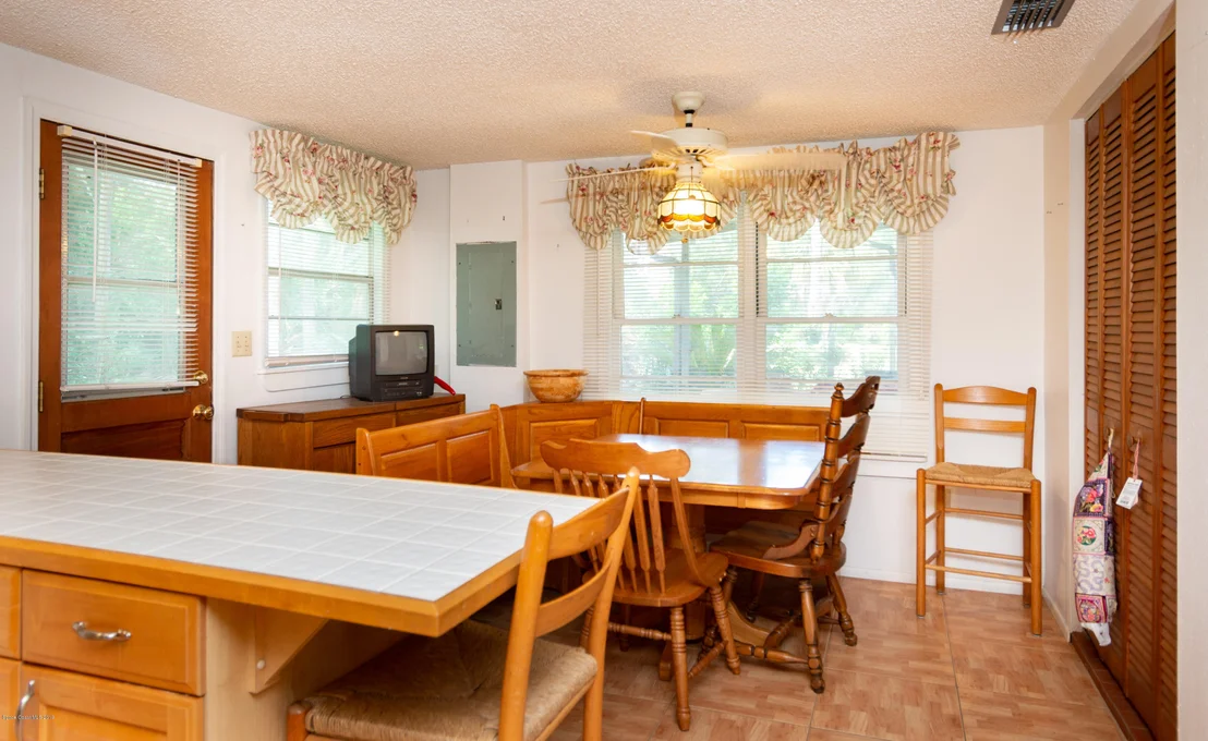 Photo of 1665 Harlock Road