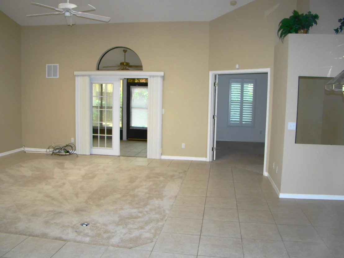 Photo of 997 Osprey Drive