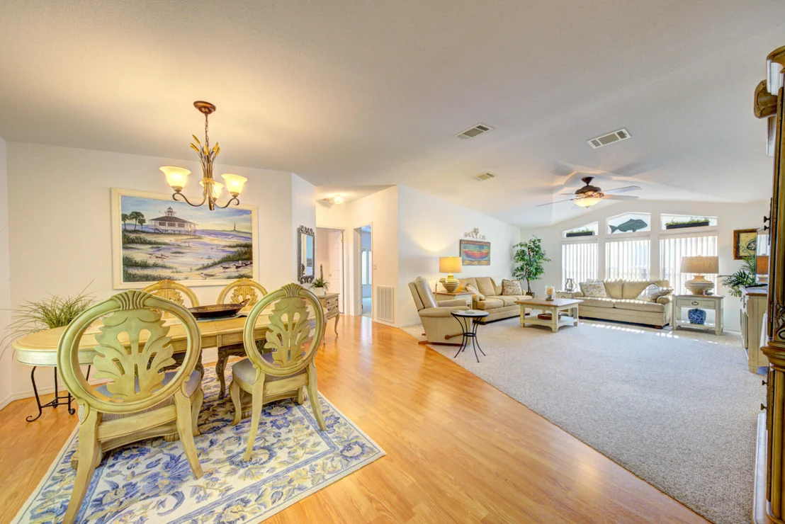 Photo of 252 Scenic Drive
