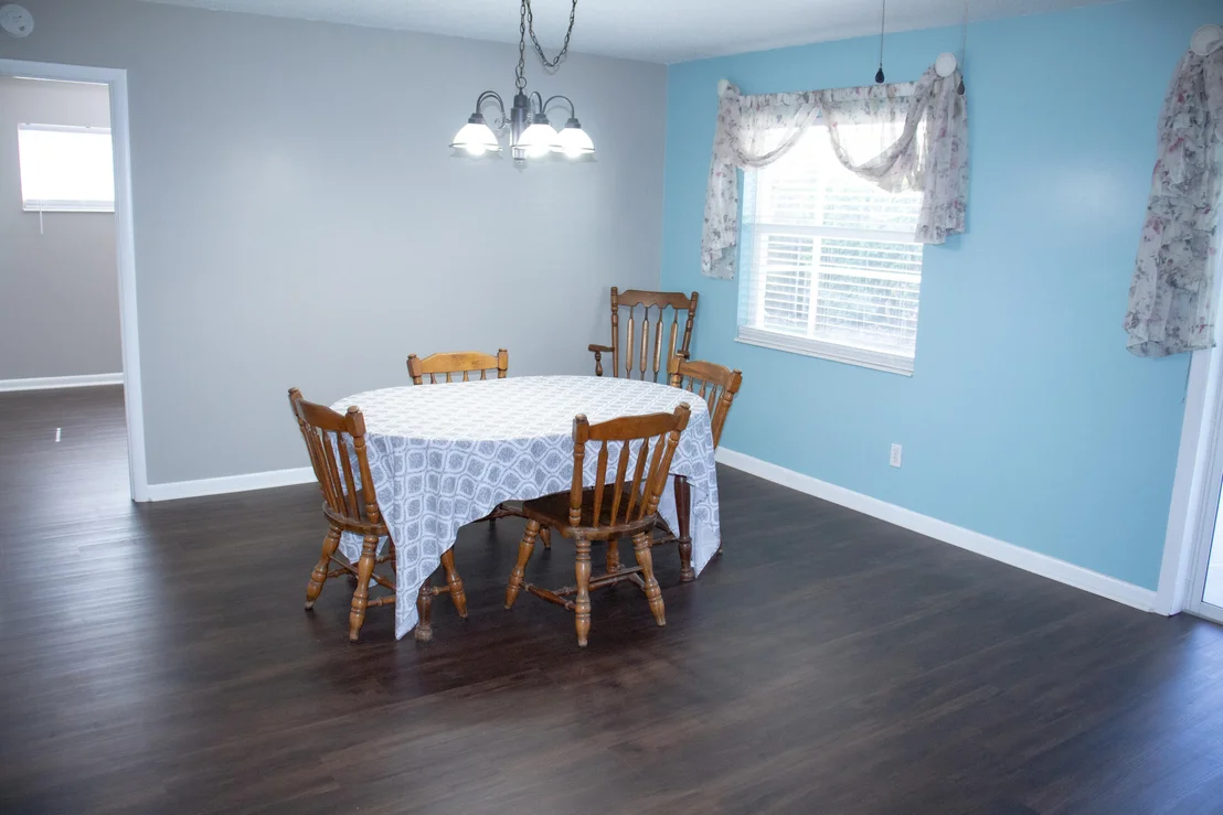 Photo of 976 Nagle Drive
