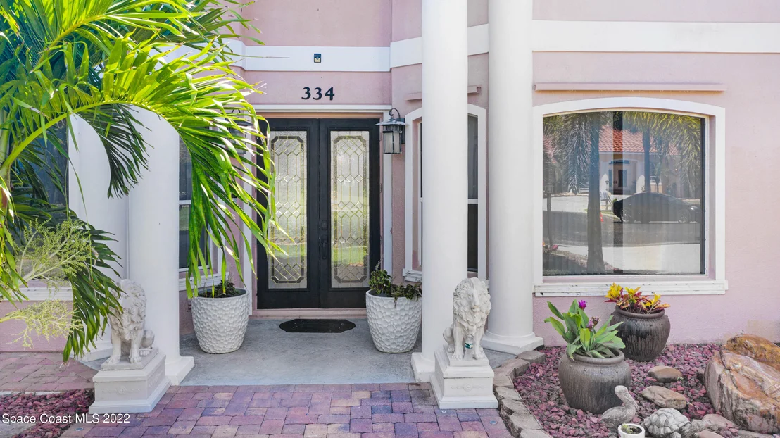 Photo of 334 Island Drive