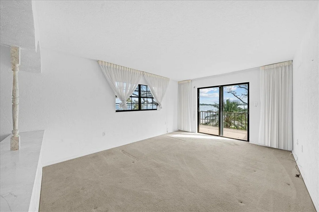 Photo of Unit 201B at 1049 Rockledge Drive
