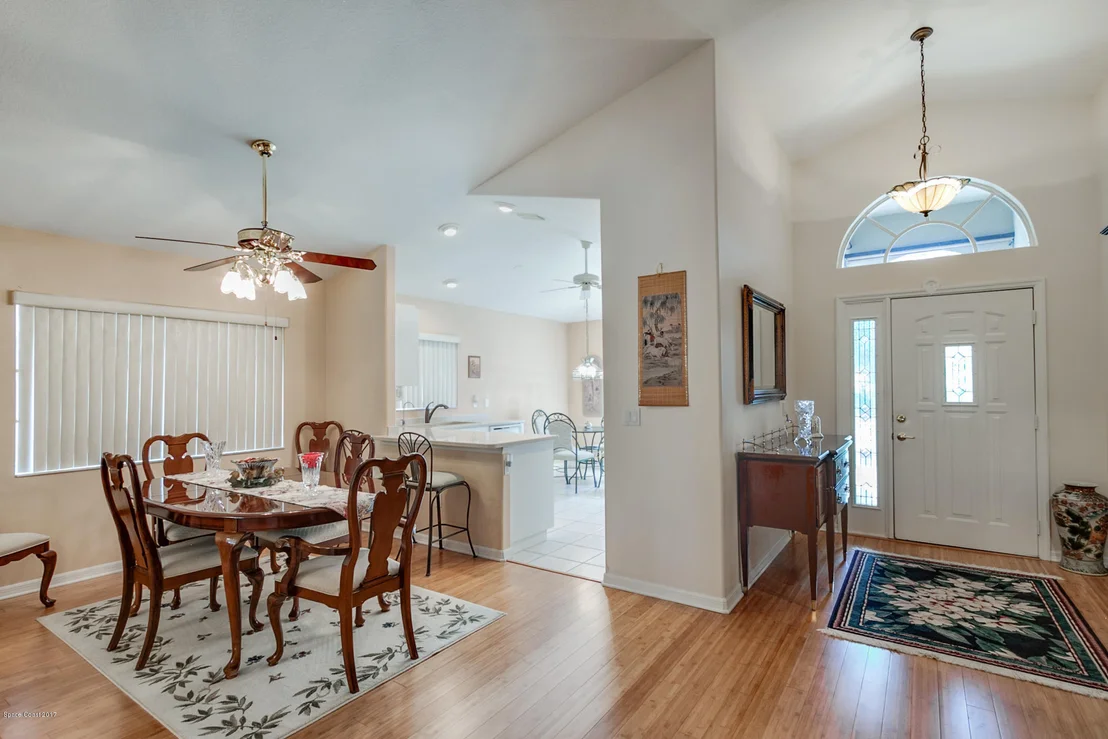Photo of 1886 Sun Gazer Drive