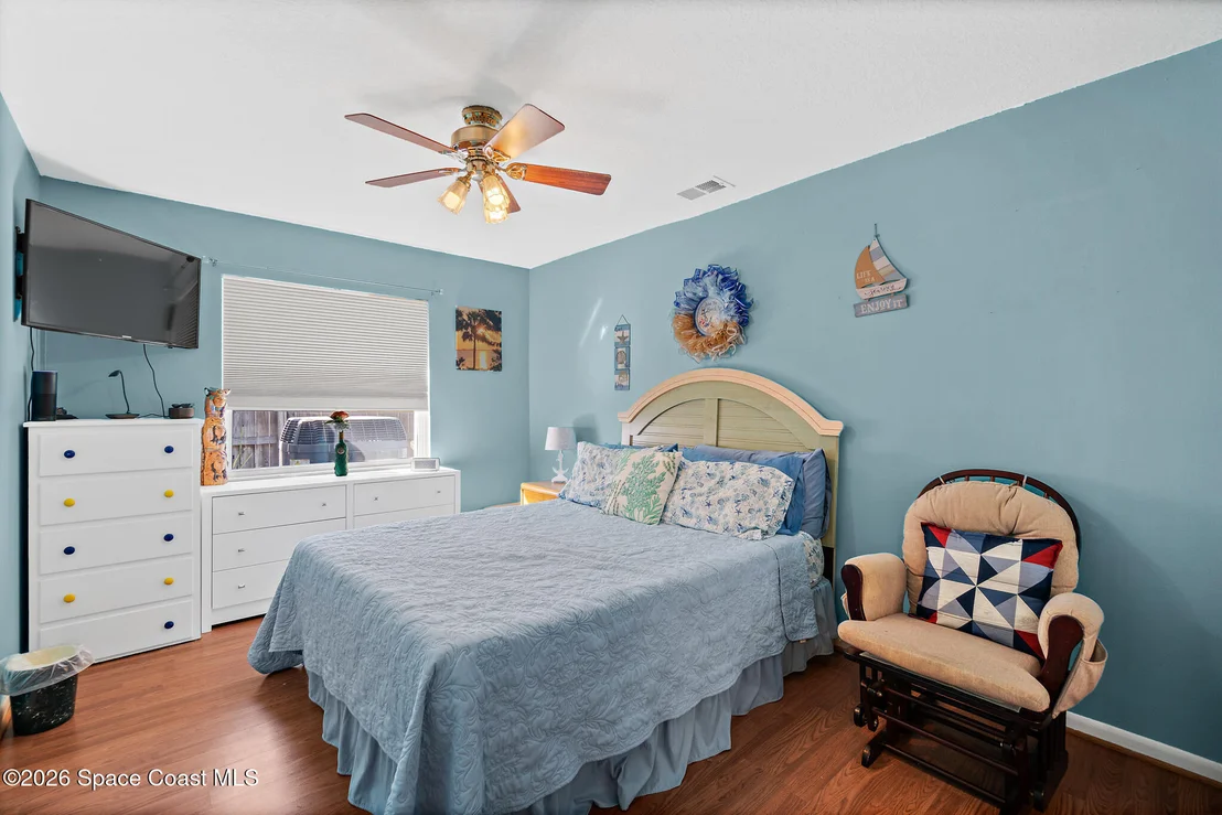 Photo of 1497 Hendren Drive