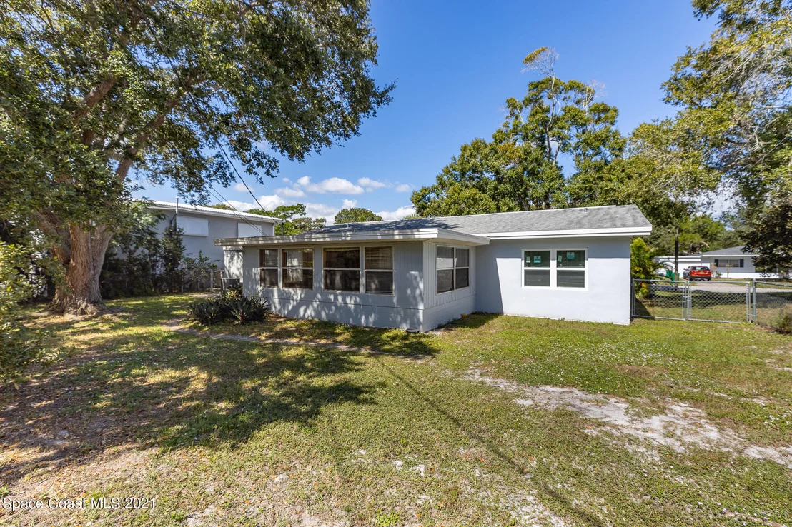 Photo of 401 Bunker Street