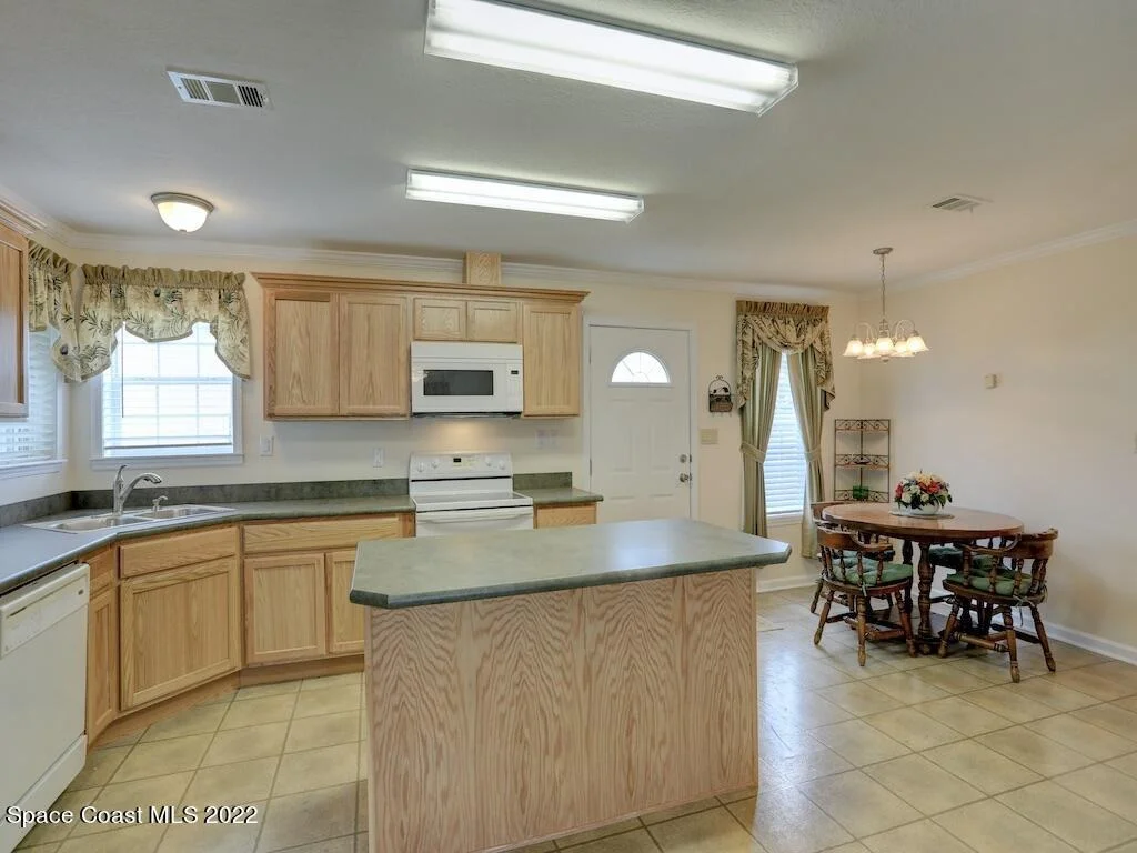 Photo of 9840 61st Terrace