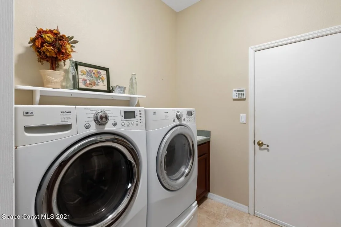 Photo of 4648 Alamanda Drive
