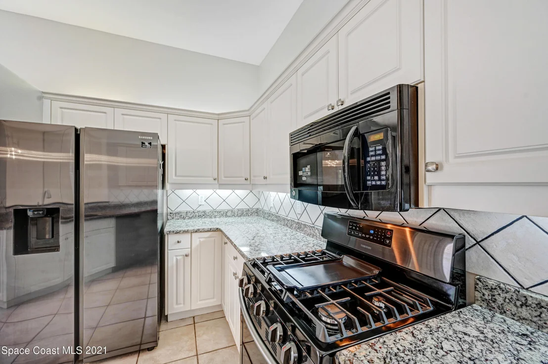 Photo of 425 Carmel Drive