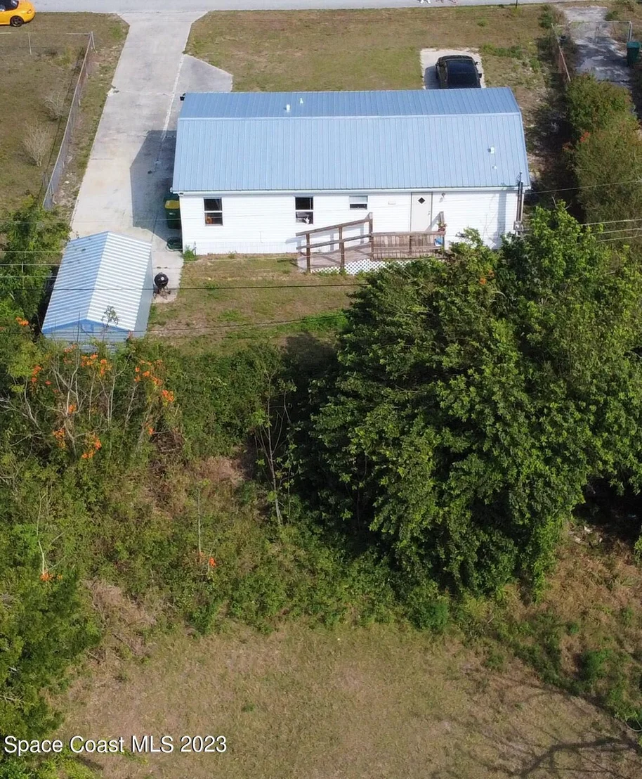 Photo of 3115 Brockett Road