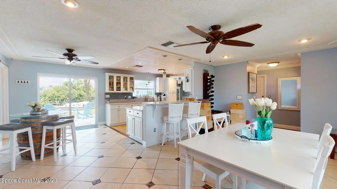 Photo of 452 Eagle Drive