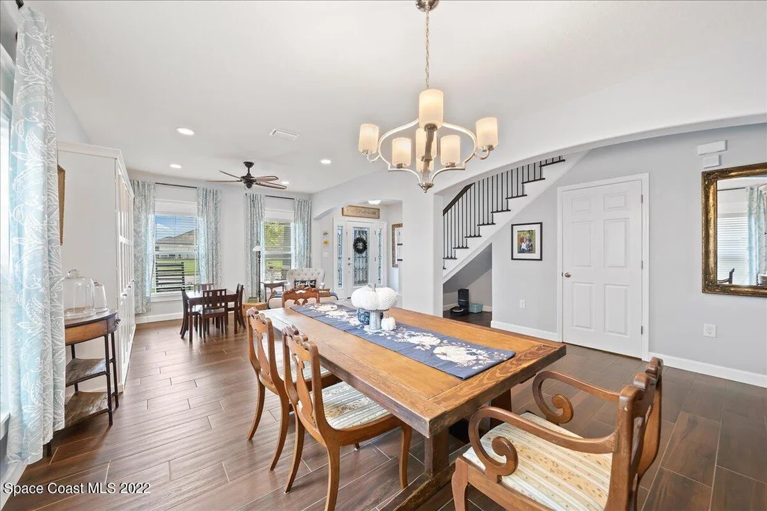 Photo of 700 Fiddleleaf Circle