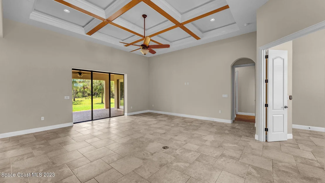 Photo of 2372 Westhorpe Drive