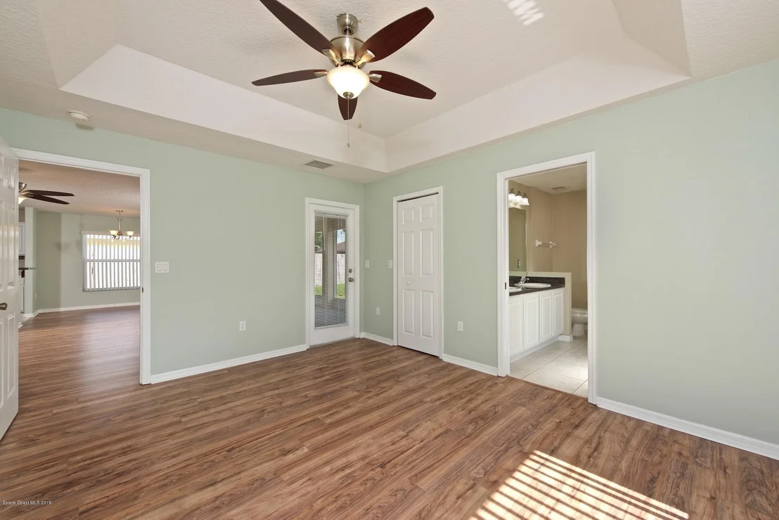 Photo of 1768 Palm Ridge Road