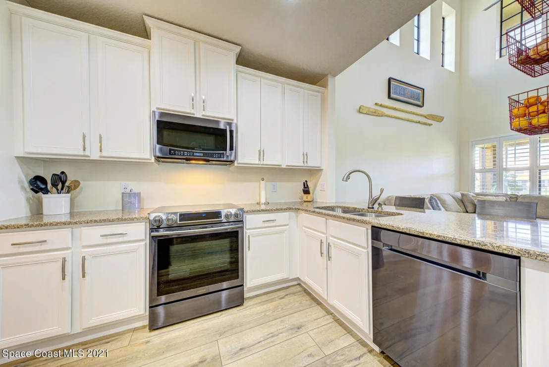 Photo of Unit 101 at 1340 Lara Circle