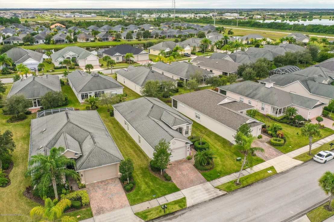 Photo of 3355 Moonstone Lane