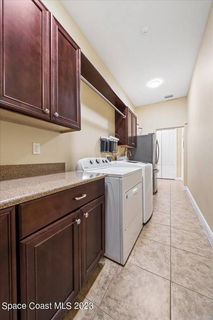 Photo of 4111 Anlow Road