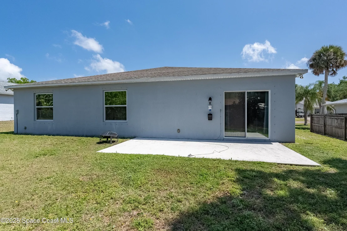 Photo of 4350 Ponds Drive
