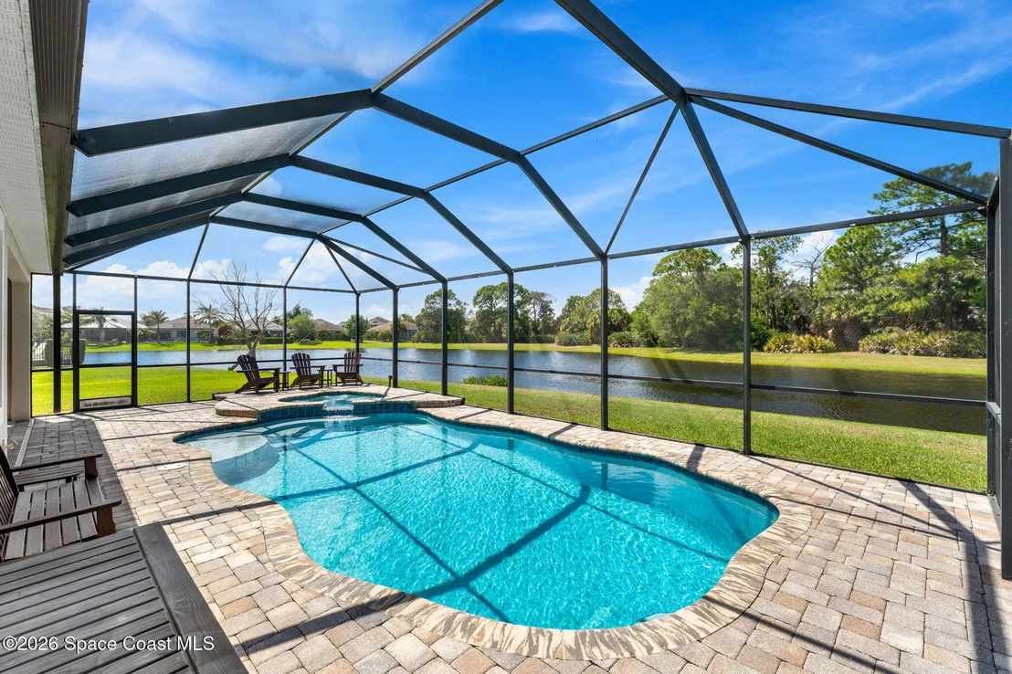 Photo of 8533 Drayton Circle