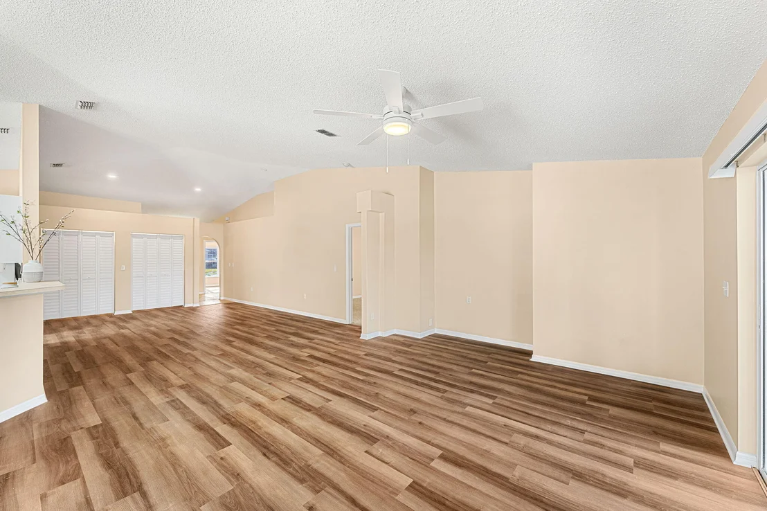 Photo of 1691 Vista Lake Circle