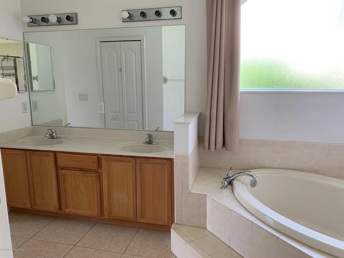 Photo of 1393 Payette Lane