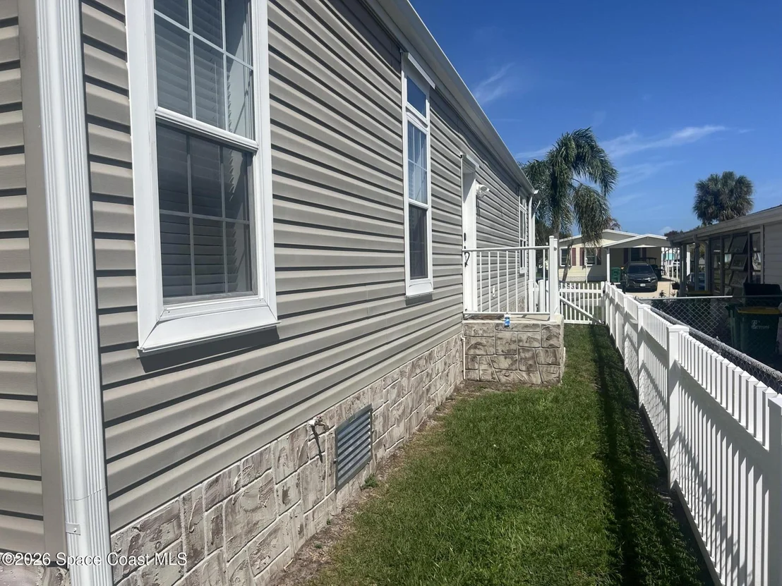 Photo of 1067 Wren Circle