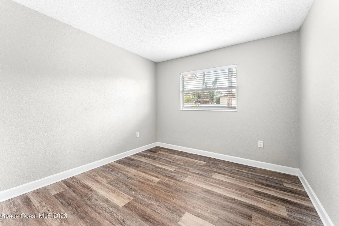 Photo of 46 Knollwood Drive