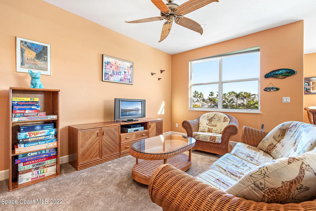 Photo of 233 Flanders Drive