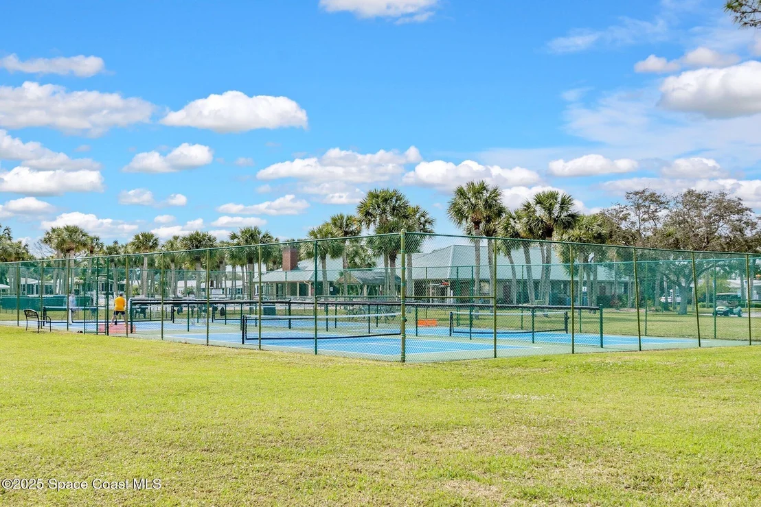 Photo of 641 Hyacinth Circle