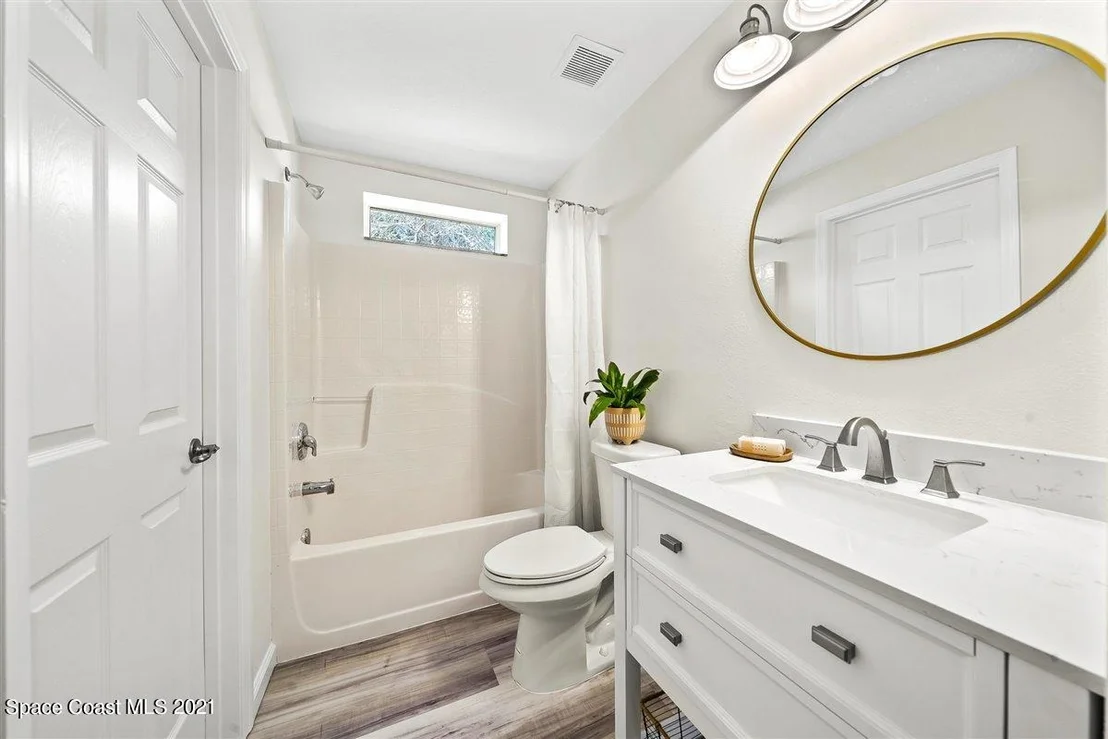 Photo of 259 Jeannie Drive